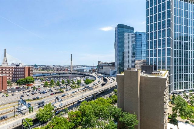 6 Whittier Place 14G, Boston, MA 02114