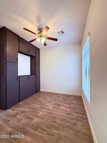 6827 S 39TH Place, Phoenix, AZ 85042