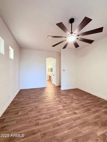 6827 S 39TH Place, Phoenix, AZ 85042