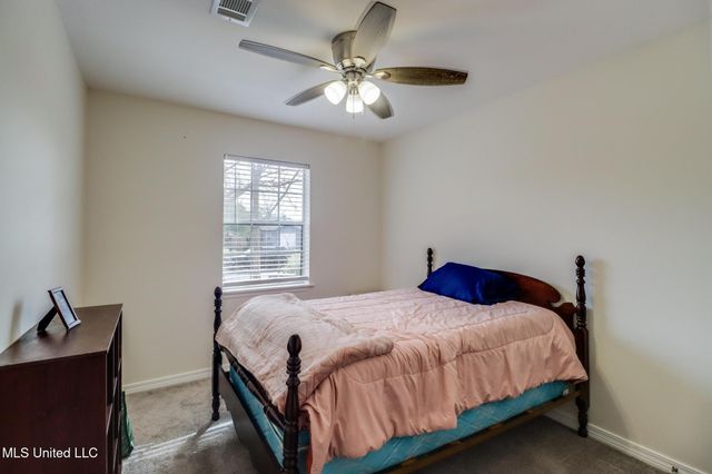 32 Yorkshire Parkway, Gulfport, MS 39503