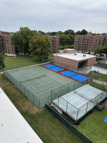 75-24 Bell Blvd. LD, Oakland Gardens, NY 11364