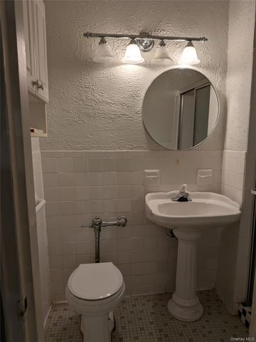 75-24 Bell Blvd. LD, Oakland Gardens, NY 11364
