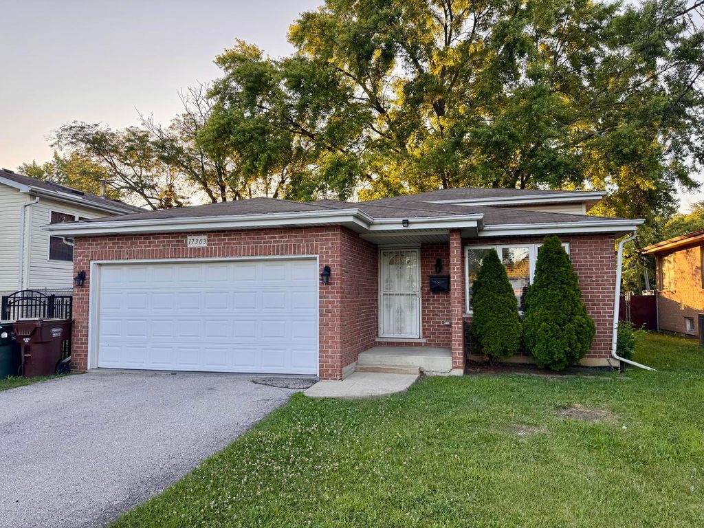 17303 Kedzie Avenue, Hazel Crest, IL 60429