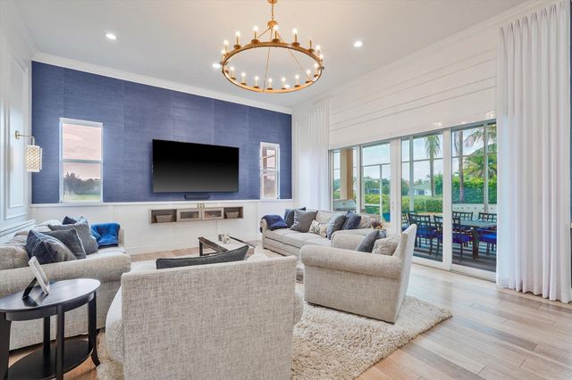3776 Isle Vista Boulevard, Wellington, FL 33449