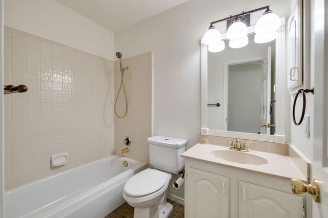 10805 Columbia Drive, Frisco, TX 75035