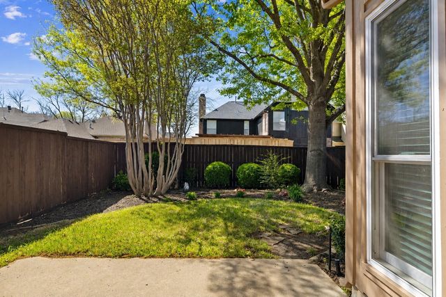 10805 Columbia Drive, Frisco, TX 75035