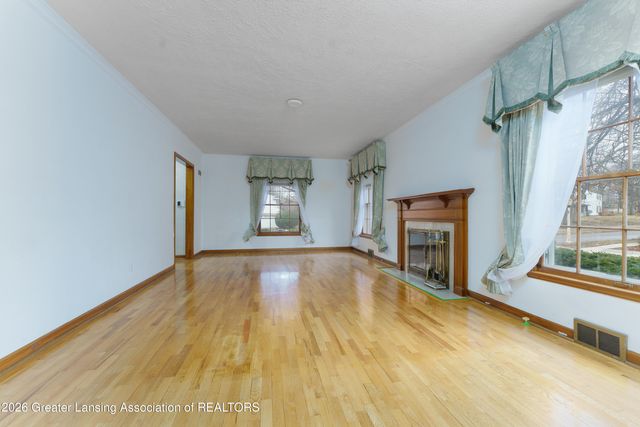 938 Wildwood Drive, East Lansing, MI 48823