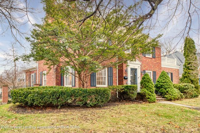 938 Wildwood Drive, East Lansing, MI 48823