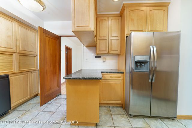 938 Wildwood Drive, East Lansing, MI 48823