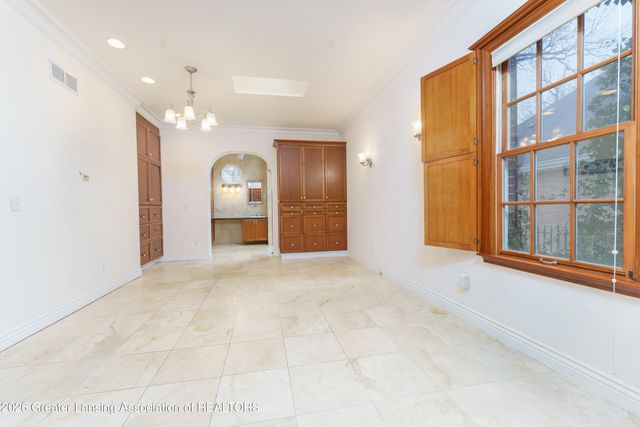 938 Wildwood Drive, East Lansing, MI 48823