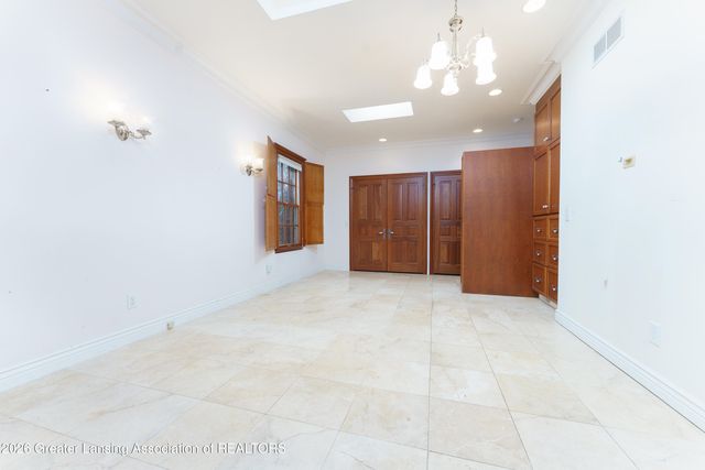 938 Wildwood Drive, East Lansing, MI 48823