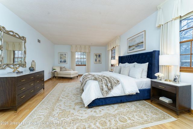 938 Wildwood Drive, East Lansing, MI 48823