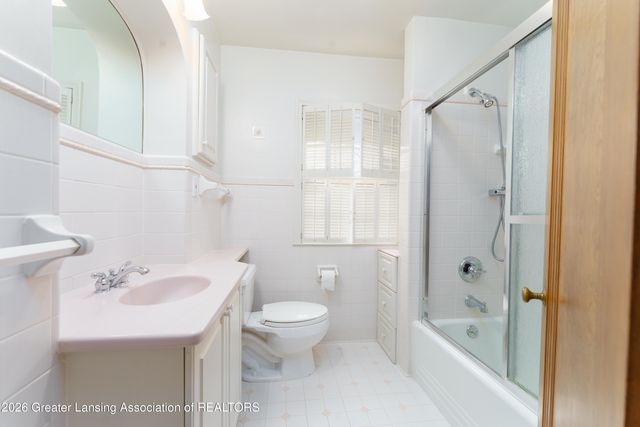 938 Wildwood Drive, East Lansing, MI 48823