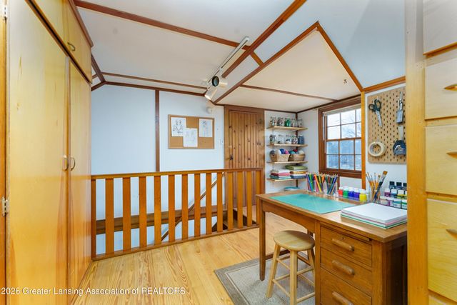 938 Wildwood Drive, East Lansing, MI 48823