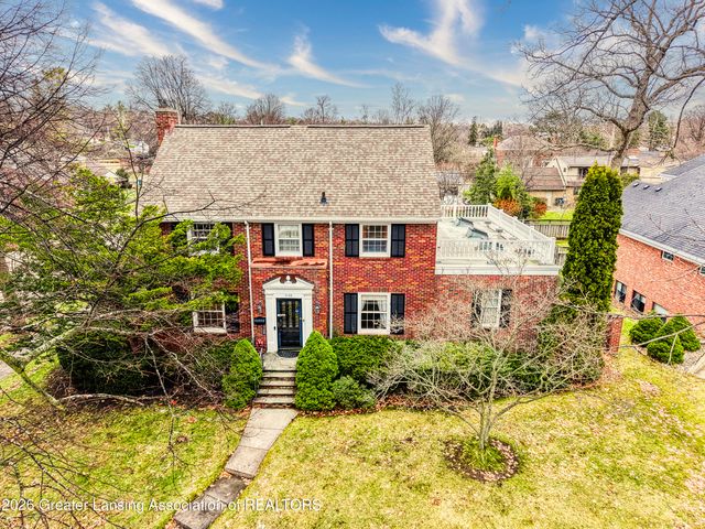 938 Wildwood Drive, East Lansing, MI 48823