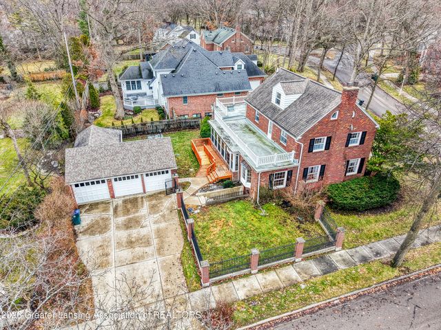 938 Wildwood Drive, East Lansing, MI 48823