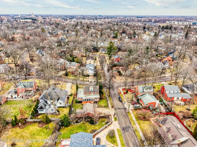 938 Wildwood Drive, East Lansing, MI 48823