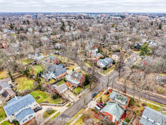 938 Wildwood Drive, East Lansing, MI 48823