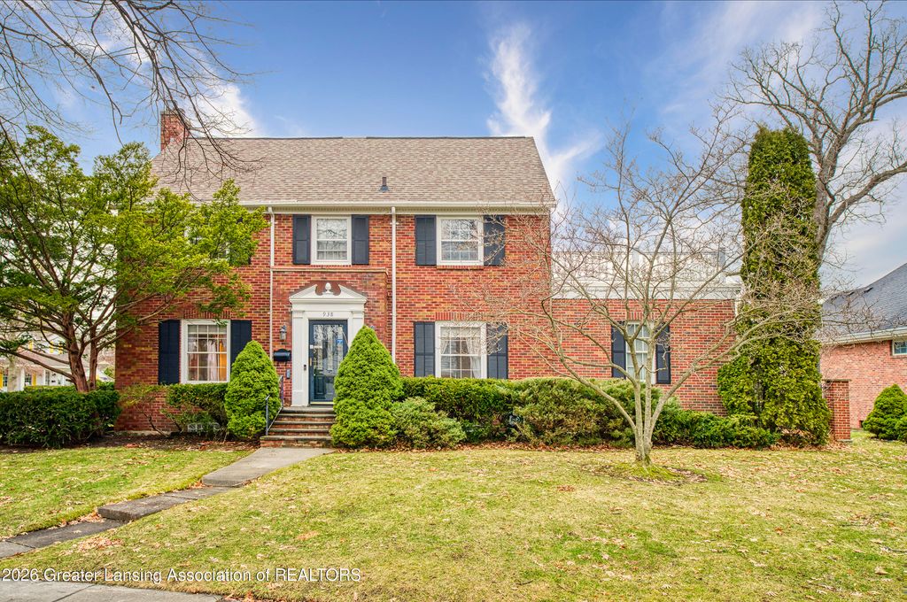 938 Wildwood Drive, East Lansing, MI 48823