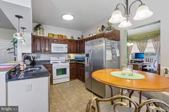 421 DARTMOOR RD, Schwenksville, PA 19473