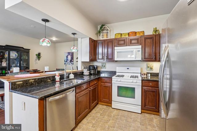 421 DARTMOOR RD, Schwenksville, PA 19473