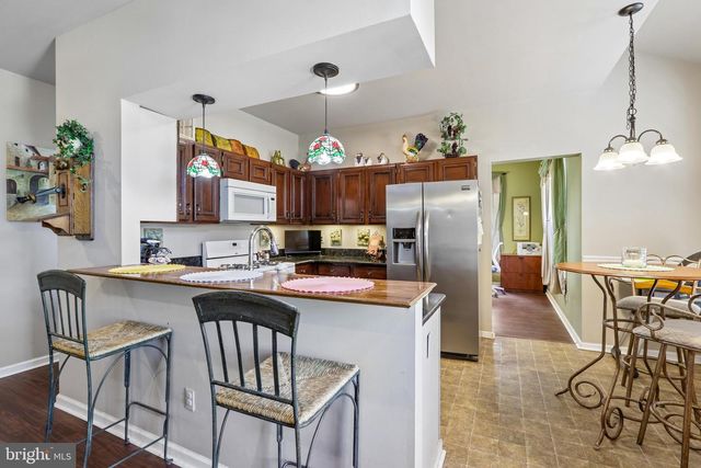 421 DARTMOOR RD, Schwenksville, PA 19473