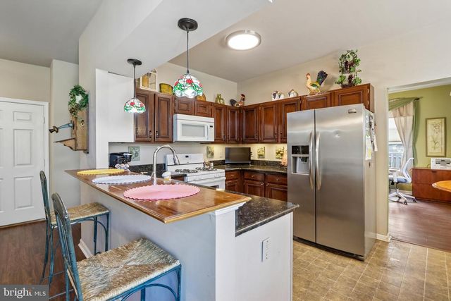 421 DARTMOOR RD, Schwenksville, PA 19473
