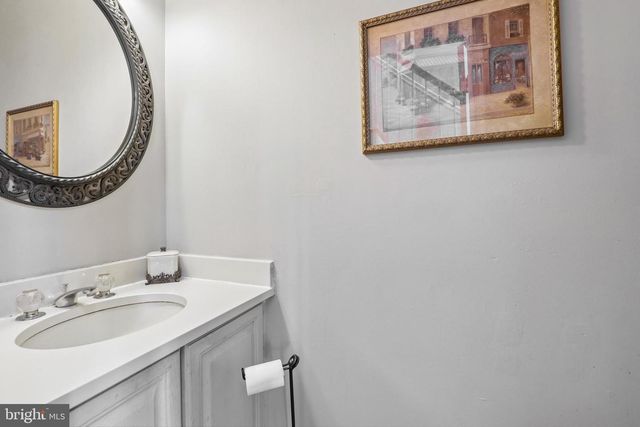 421 DARTMOOR RD, Schwenksville, PA 19473