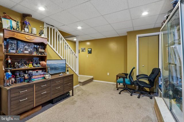 421 DARTMOOR RD, Schwenksville, PA 19473