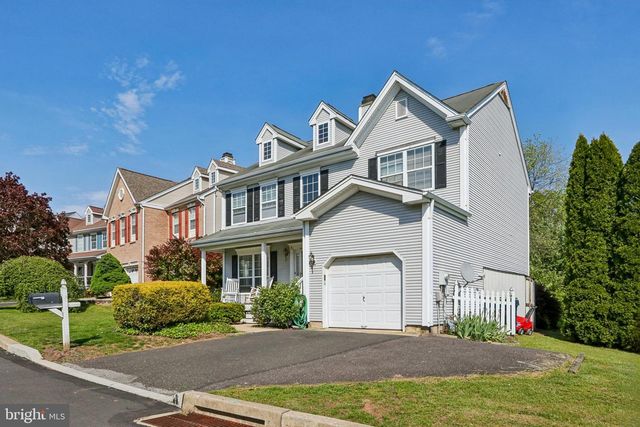 421 DARTMOOR RD, Schwenksville, PA 19473