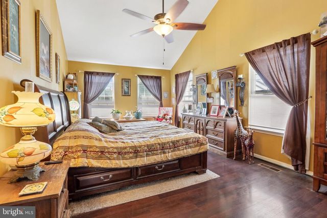 421 DARTMOOR RD, Schwenksville, PA 19473