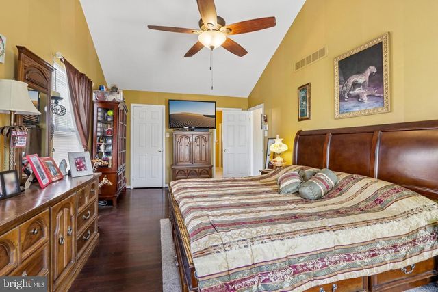 421 DARTMOOR RD, Schwenksville, PA 19473
