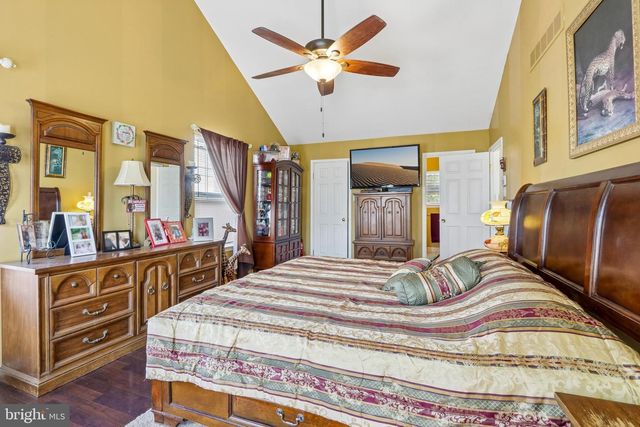 421 DARTMOOR RD, Schwenksville, PA 19473