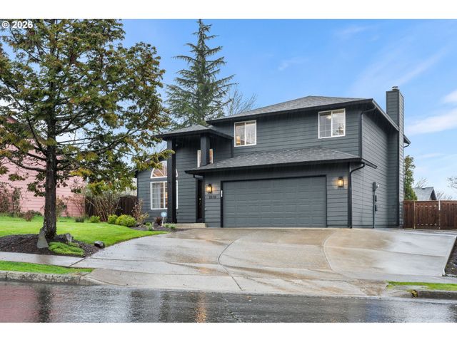 2512 Nw LOGAN St, Camas, WA 98607