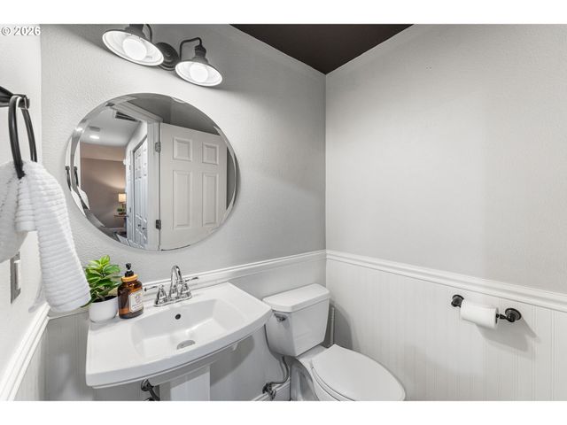 2512 Nw LOGAN St, Camas, WA 98607