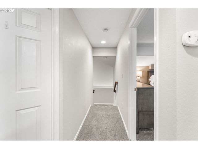 2512 Nw LOGAN St, Camas, WA 98607