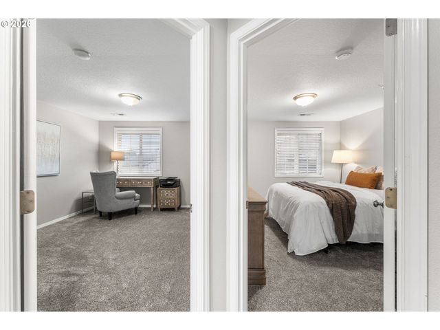 2512 Nw LOGAN St, Camas, WA 98607