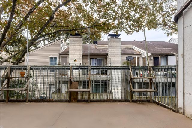 9707 Richmond Avenue 34, Houston, TX 77042