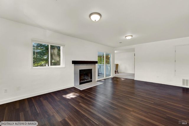 229 Nautical Ct, Vallejo, CA 94591