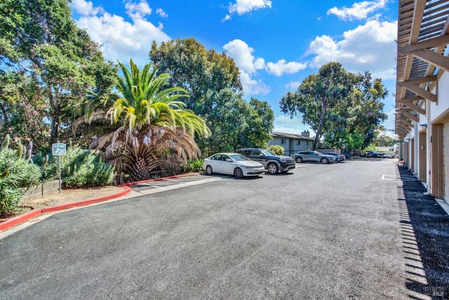 229 Nautical Ct, Vallejo, CA 94591