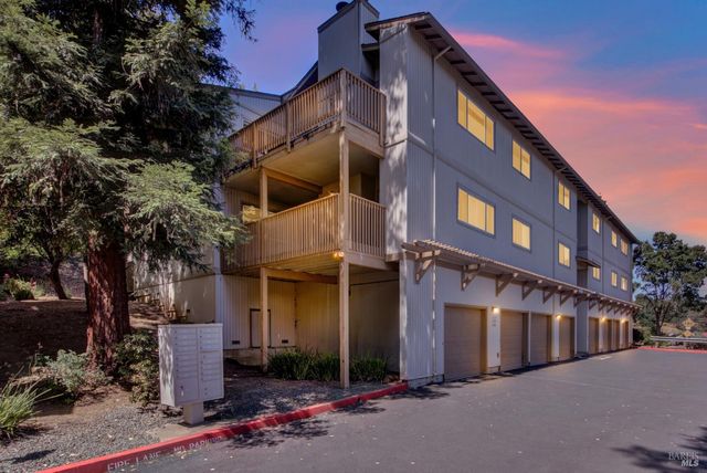 229 Nautical Ct, Vallejo, CA 94591