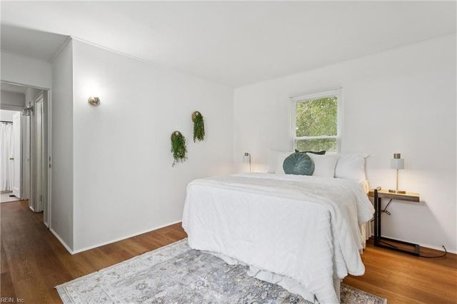 8227 Andrew LN, Norfolk, VA 23505