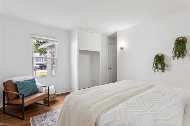 8227 Andrew LN, Norfolk, VA 23505