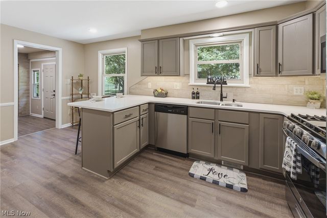 5111 Nave Street SW, Canton, OH 44706