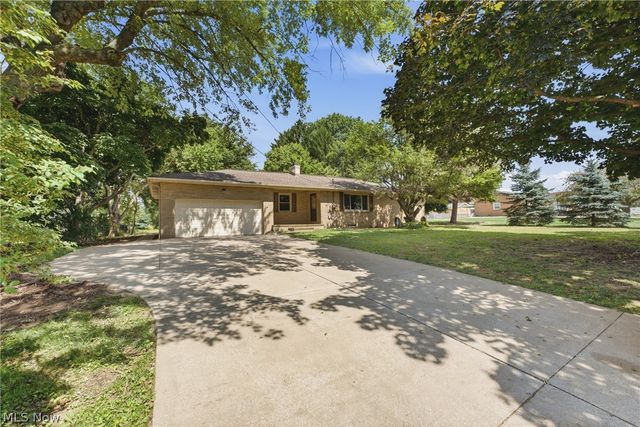5111 Nave Street SW, Canton, OH 44706