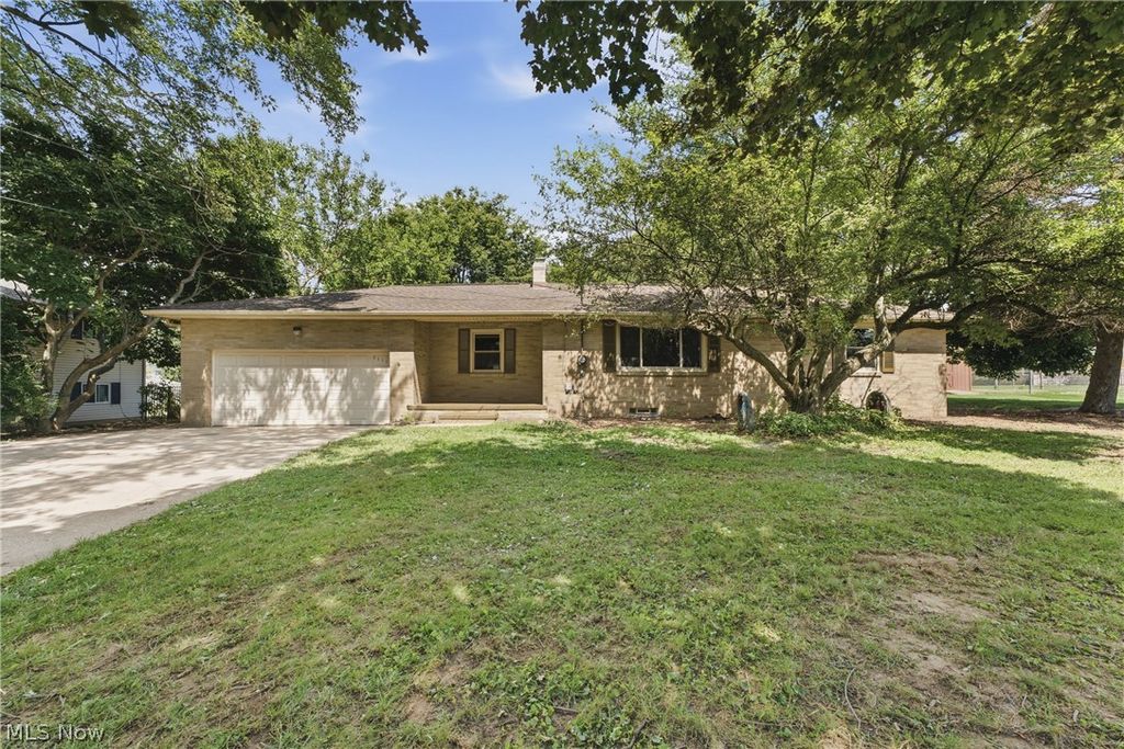 5111 Nave Street SW, Canton, OH 44706