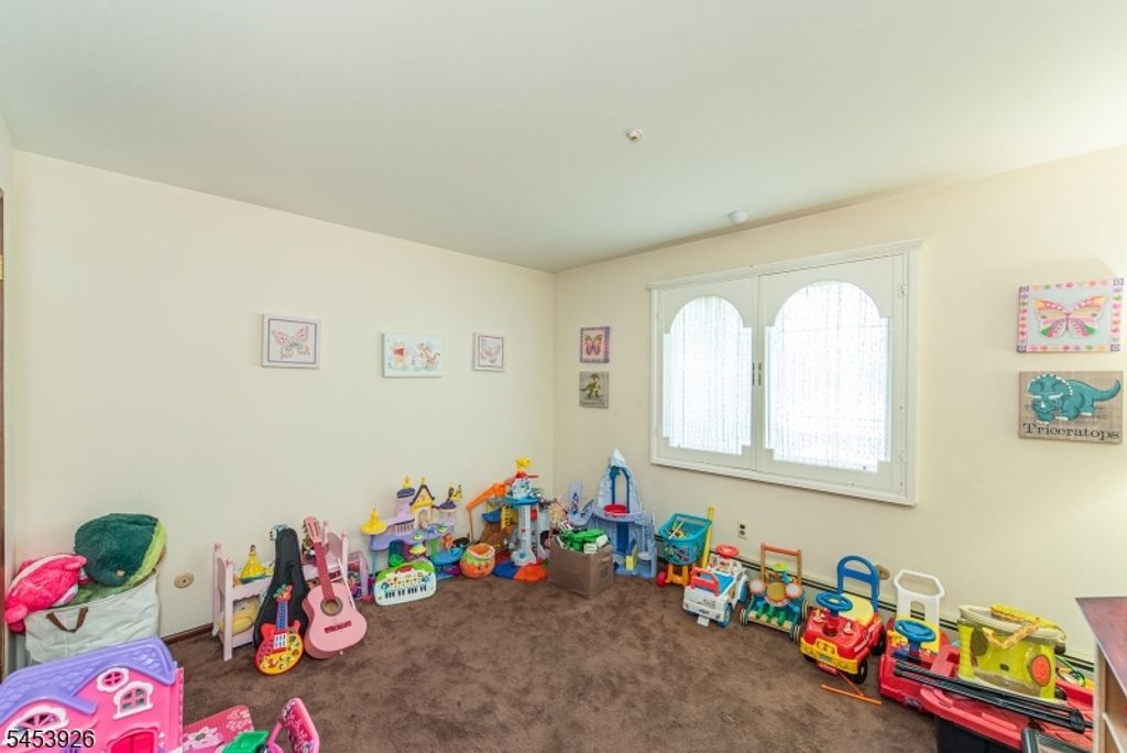 35 Van Winkle Ct, Woodland Park, NJ 07424 — photo 5