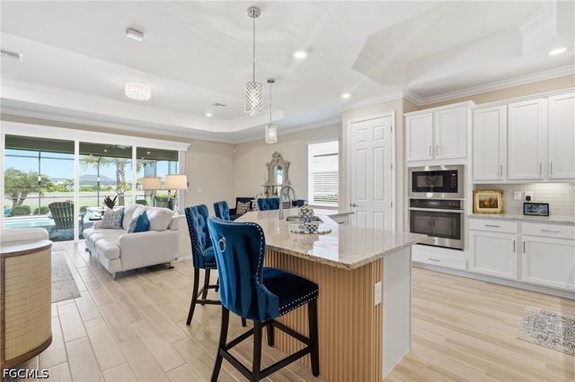 15888 Leaning Pine LN, Punta Gorda, FL 33982