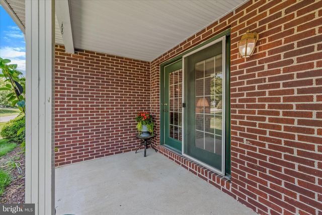 501 LILAC LN, Martinsburg, WV 25401