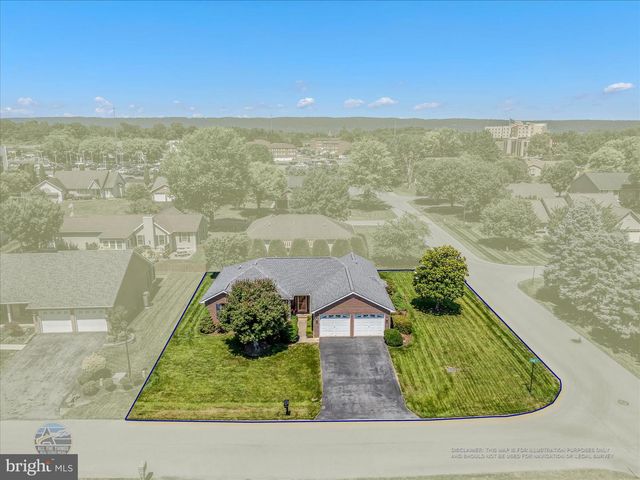 501 LILAC LN, Martinsburg, WV 25401